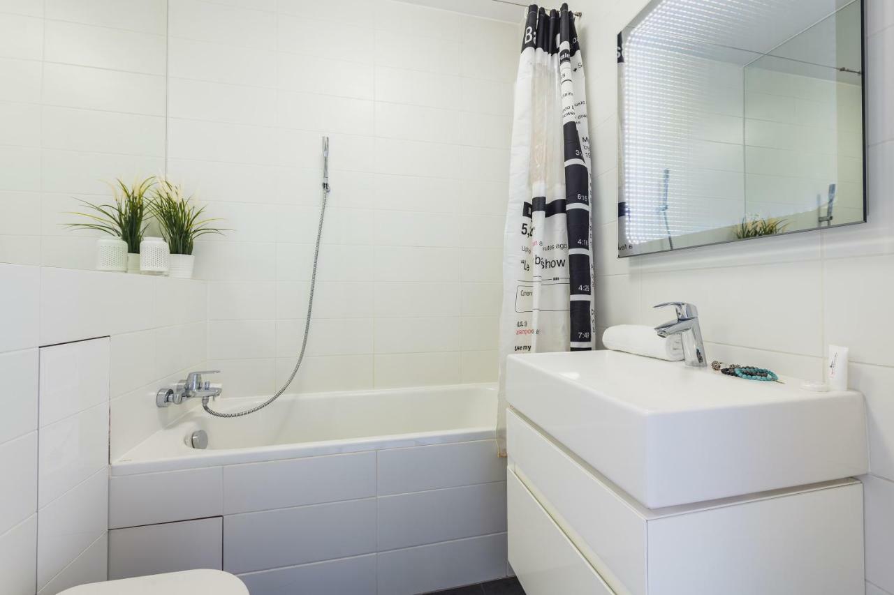 ורשה Kolejowa 45A P&O Corporate Accommodation מראה חיצוני תמונה