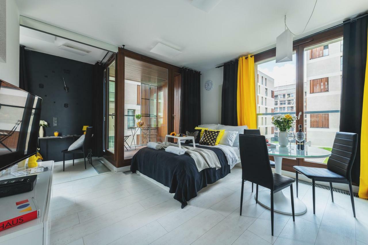 ורשה Kolejowa 45A P&O Corporate Accommodation מראה חיצוני תמונה